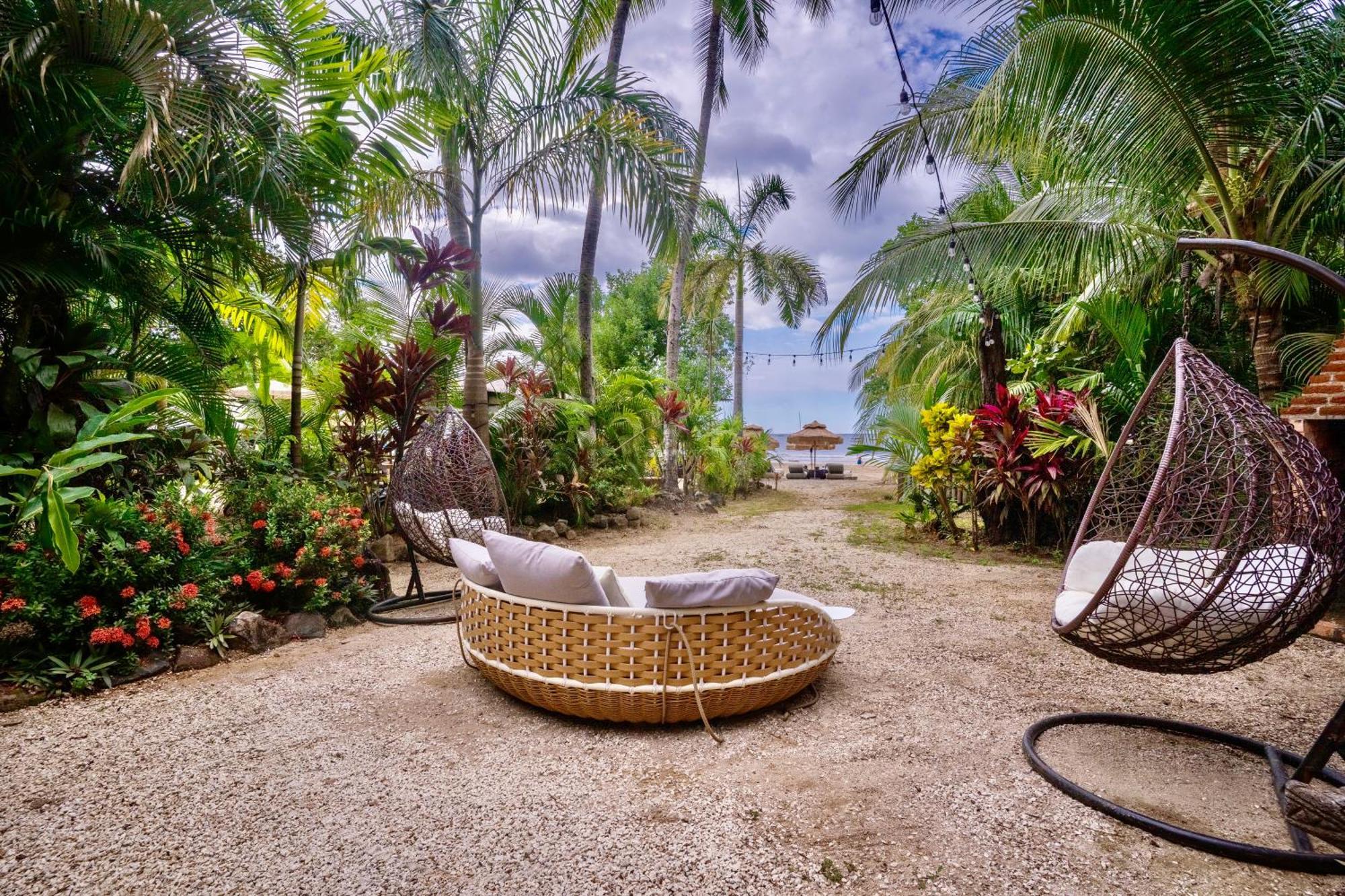 Ocho Artisan Bungalows (Adults Only) Тамариндо Екстер'єр фото