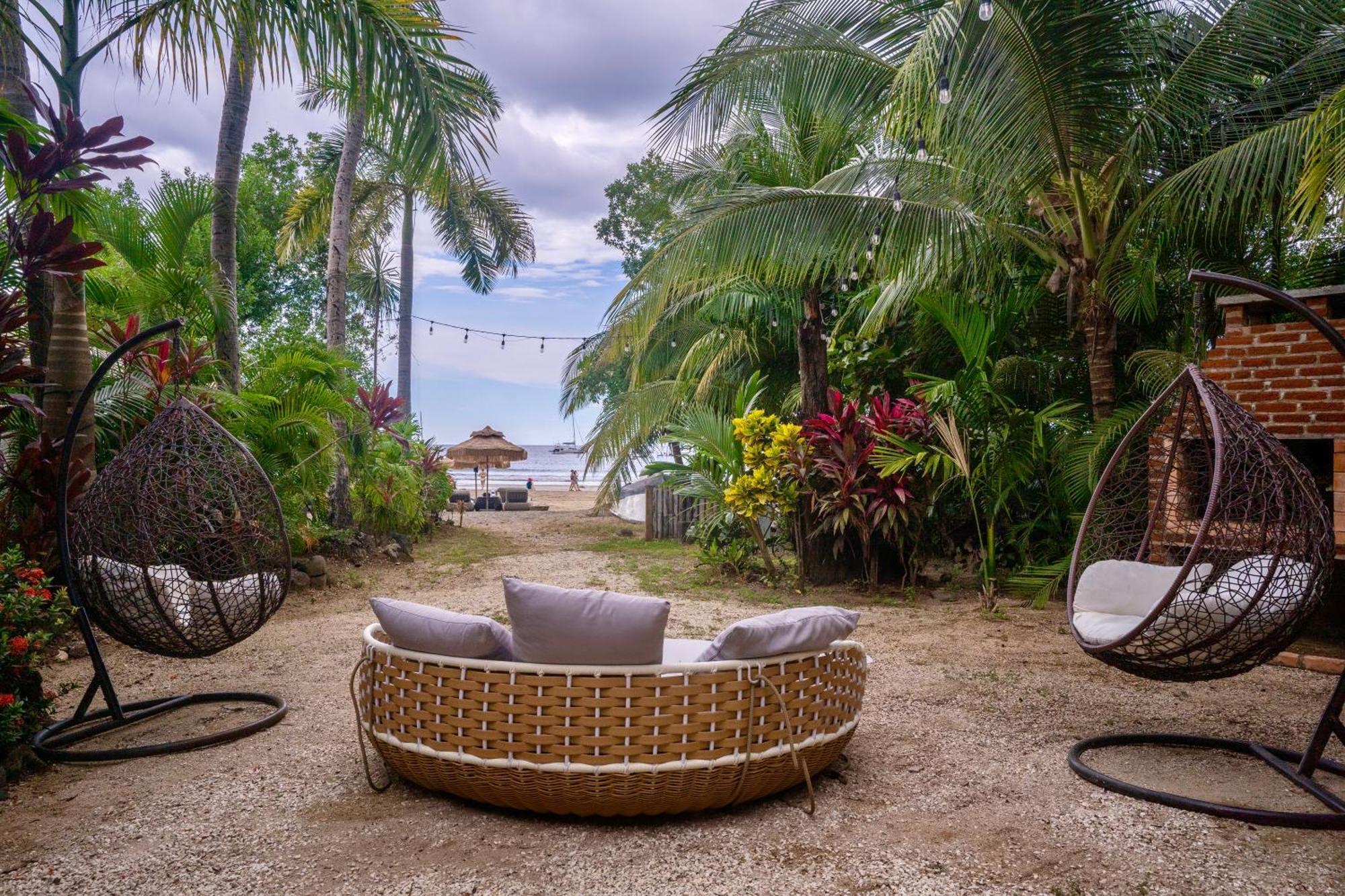 Ocho Artisan Bungalows (Adults Only) Тамариндо Екстер'єр фото